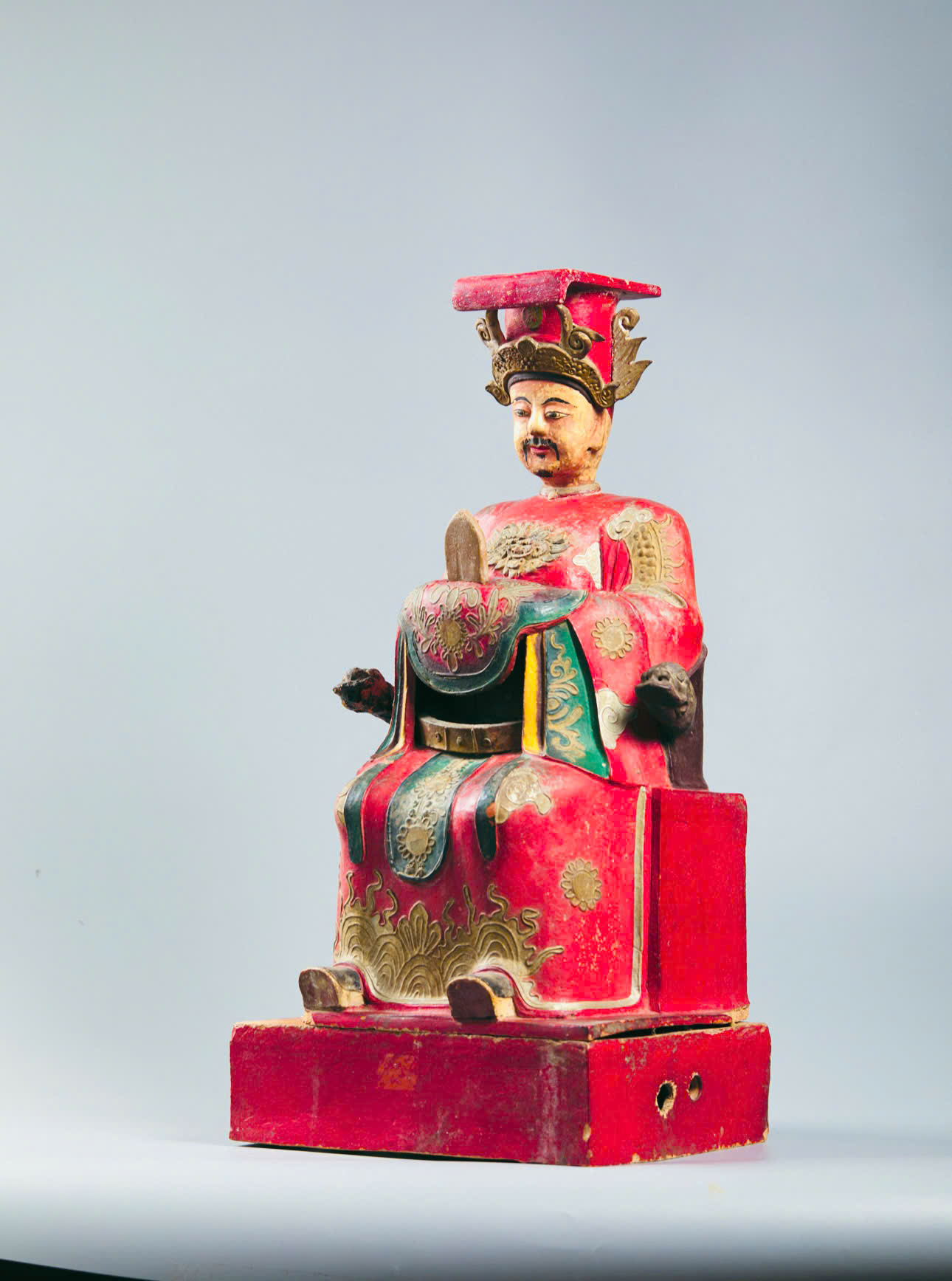 Vì sao Ngọc Hoàng, Nam Tào, Bắc Đẩu cùng hiện diện trên các bệ thờ người Việt - Ảnh 4.