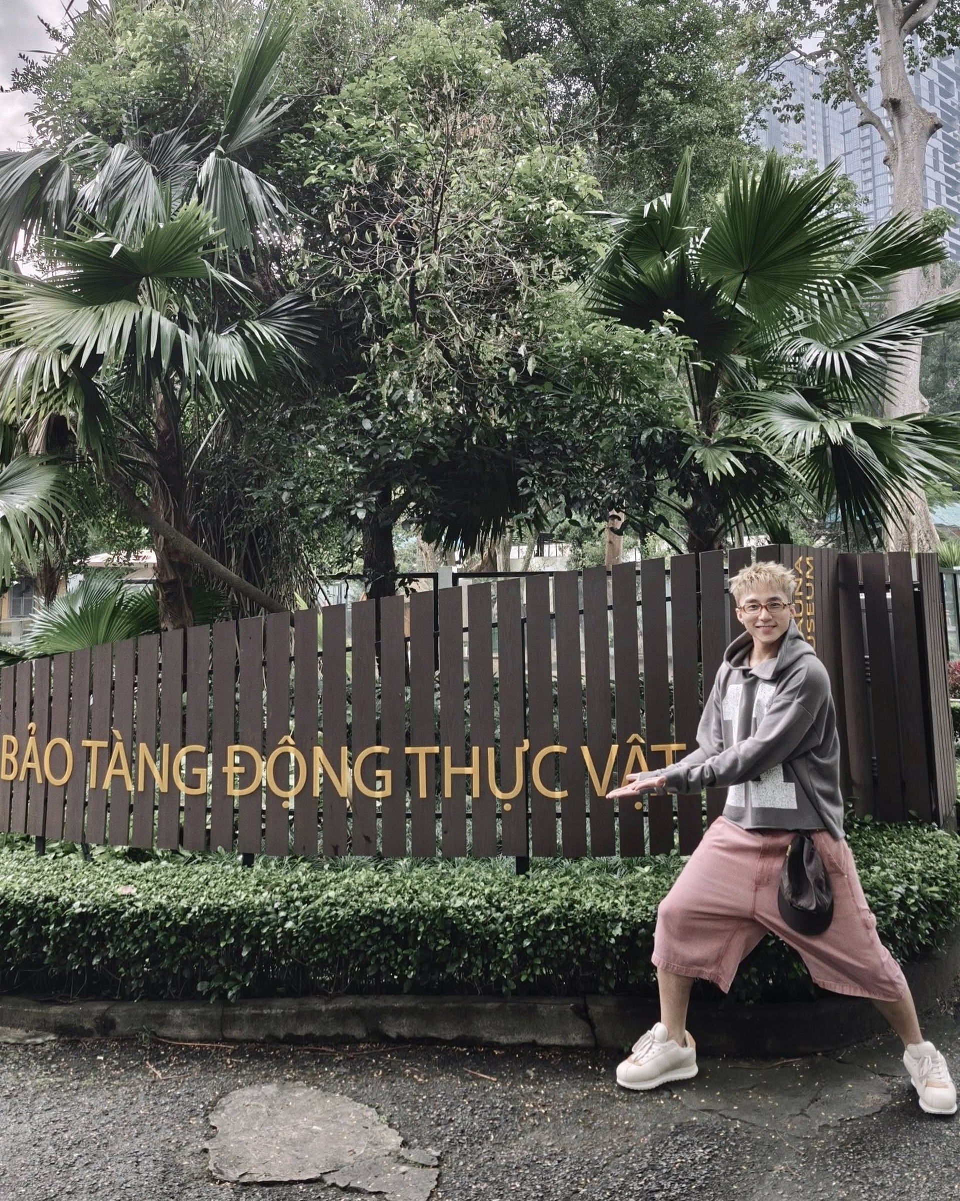 Học theo Sơn Tùng M-TP, check-in các điểm du lịch hot khắp Việt Nam - 2