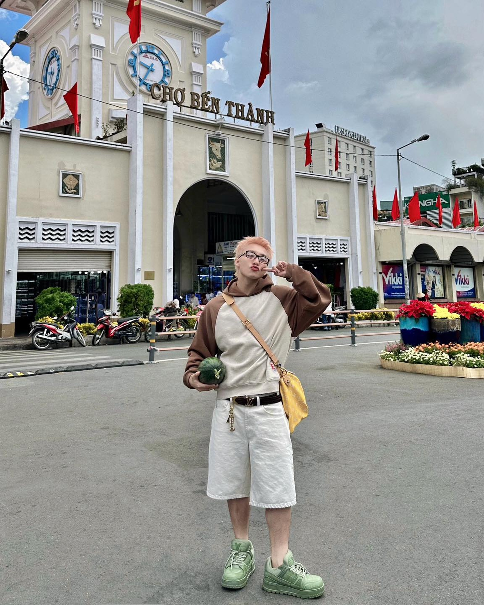 Học theo Sơn Tùng M-TP, check-in các điểm du lịch hot khắp Việt Nam - 12