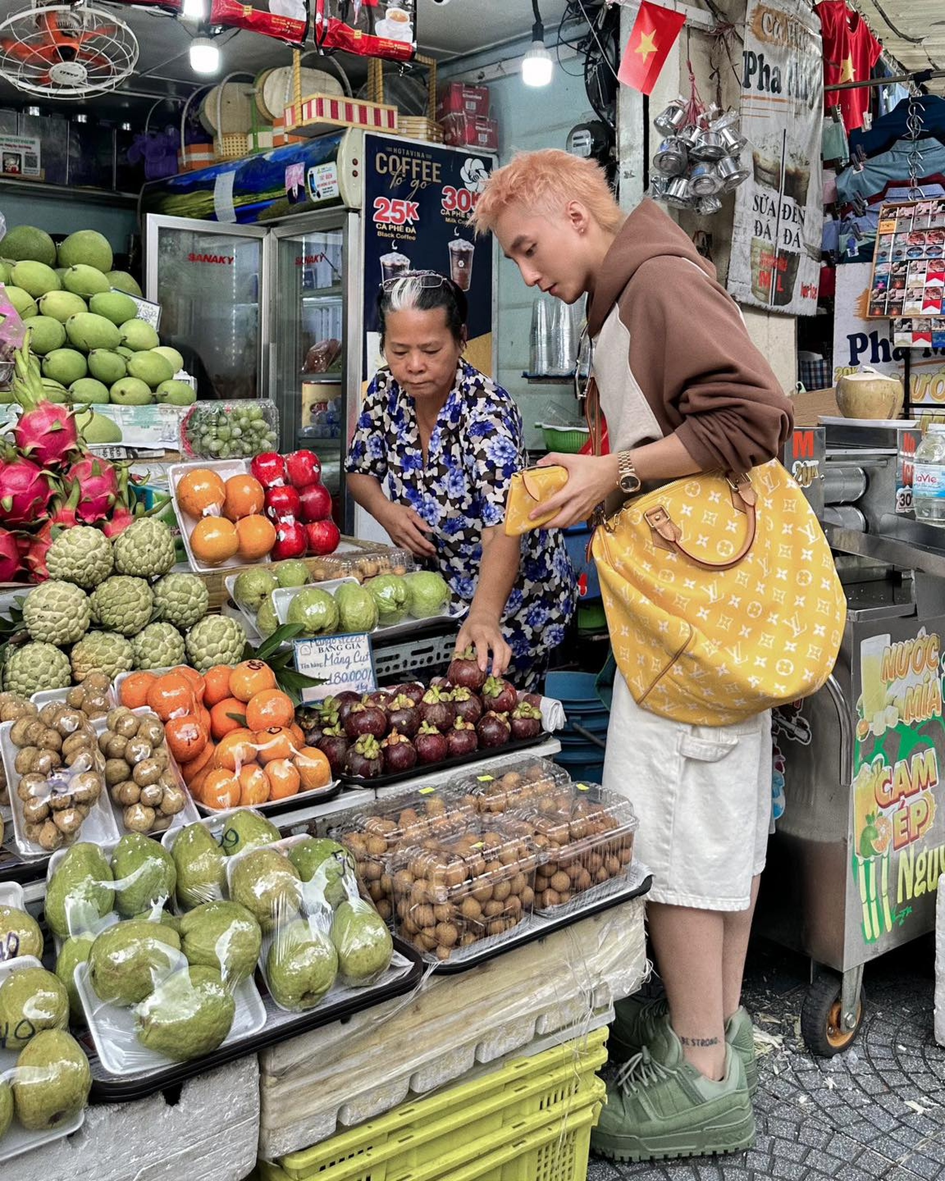 Học theo Sơn Tùng M-TP, check-in các điểm du lịch hot khắp Việt Nam - 13