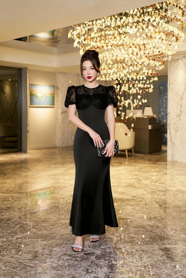 Váy đuôi cá giúp nàng khoe trọn đường cong, tôn nét thanh xuân- Ảnh 5.