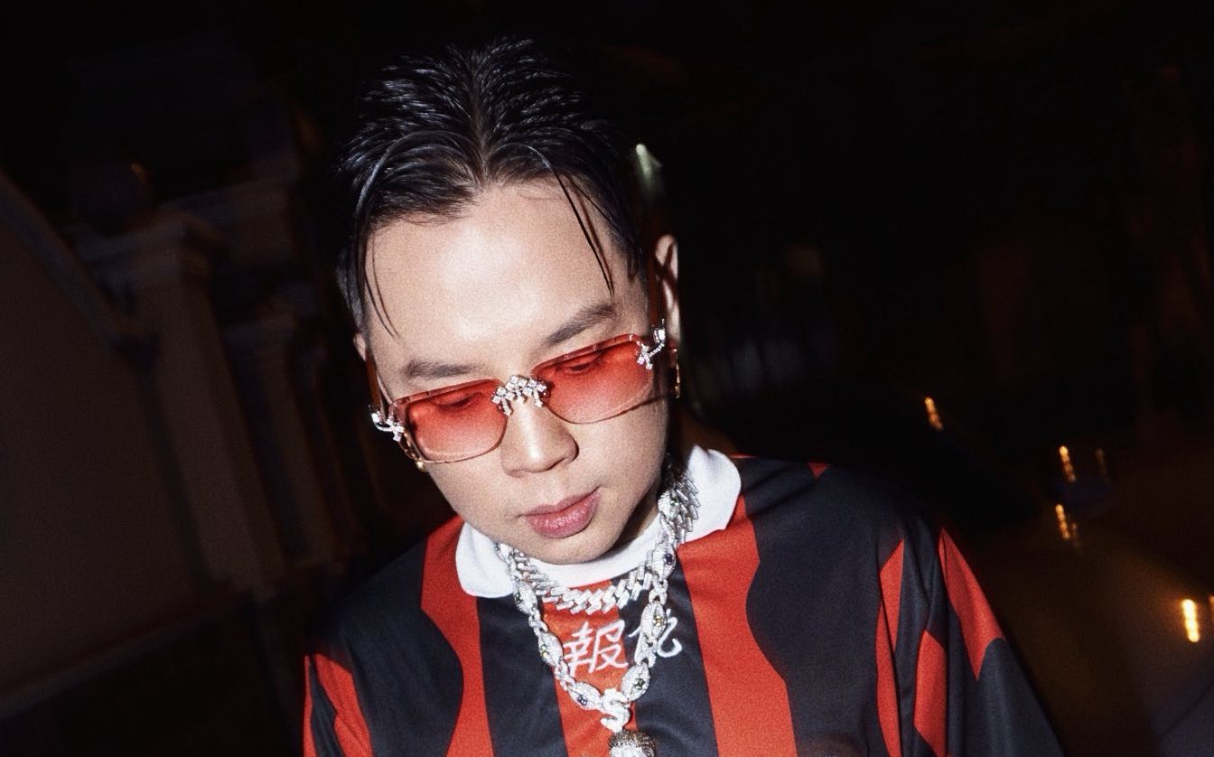 Cần mạnh tay hơn trong việc xử lý nghệ sĩ 'lệch chuẩn văn hóa'- Ảnh 2.