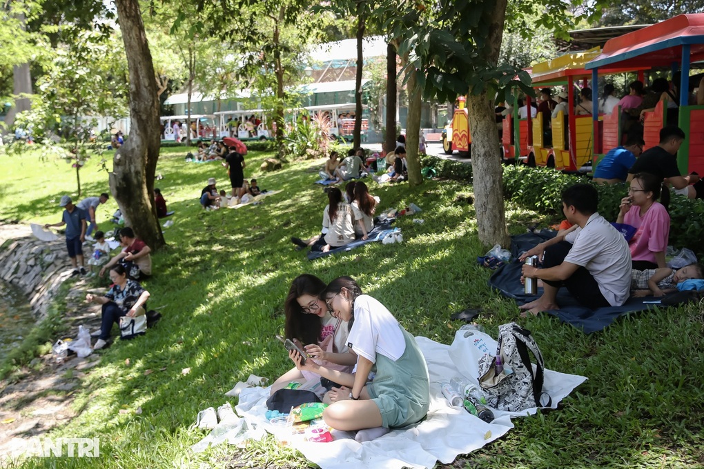 Chân dung ngôi sao Thảo Cầm Viên khiến Sơn Tùng M-TP tìm đến chụp ảnh - 3