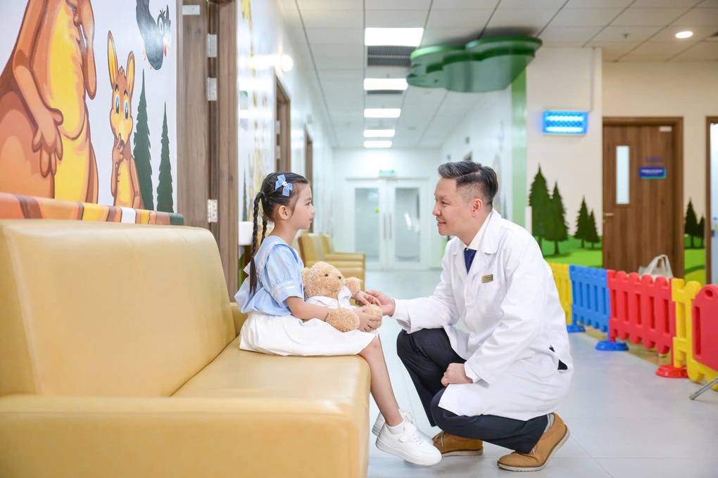 Bé trai 8 tháng tuổi hồi sinh thần kỳ nhờ trái tim nhân tạo ECMO - 2