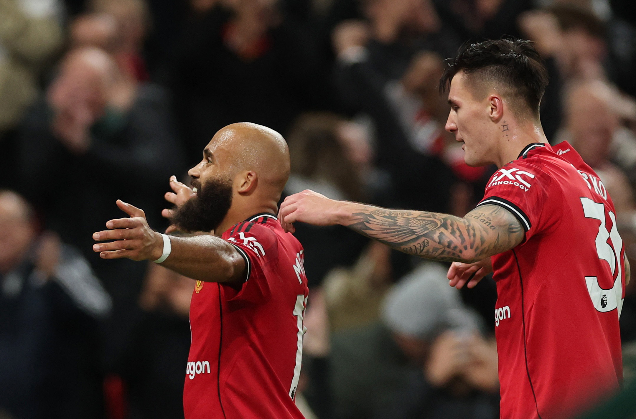 HLV Amorim hành động ‘lạ’ chưa từng thấy, M.U đè bẹp Brighton bằng lối đá khó tin - Ảnh 4. HLV Amorim hành động ‘lạ’ chưa từng thấy, M.U đè bẹp Brighton bằng lối đá khó tin - Ảnh 4.