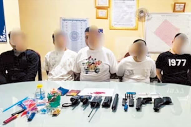 Campuchia: Sinh viên Hàn Quốc bị tra tấn đến chết, 2 nạn nhân bị còng tay 160 ngày - Ảnh 1. Campuchia: Sinh viên Hàn Quốc bị tra tấn đến chết, 2 nạn nhân bị còng tay 160 ngày - Ảnh 1.