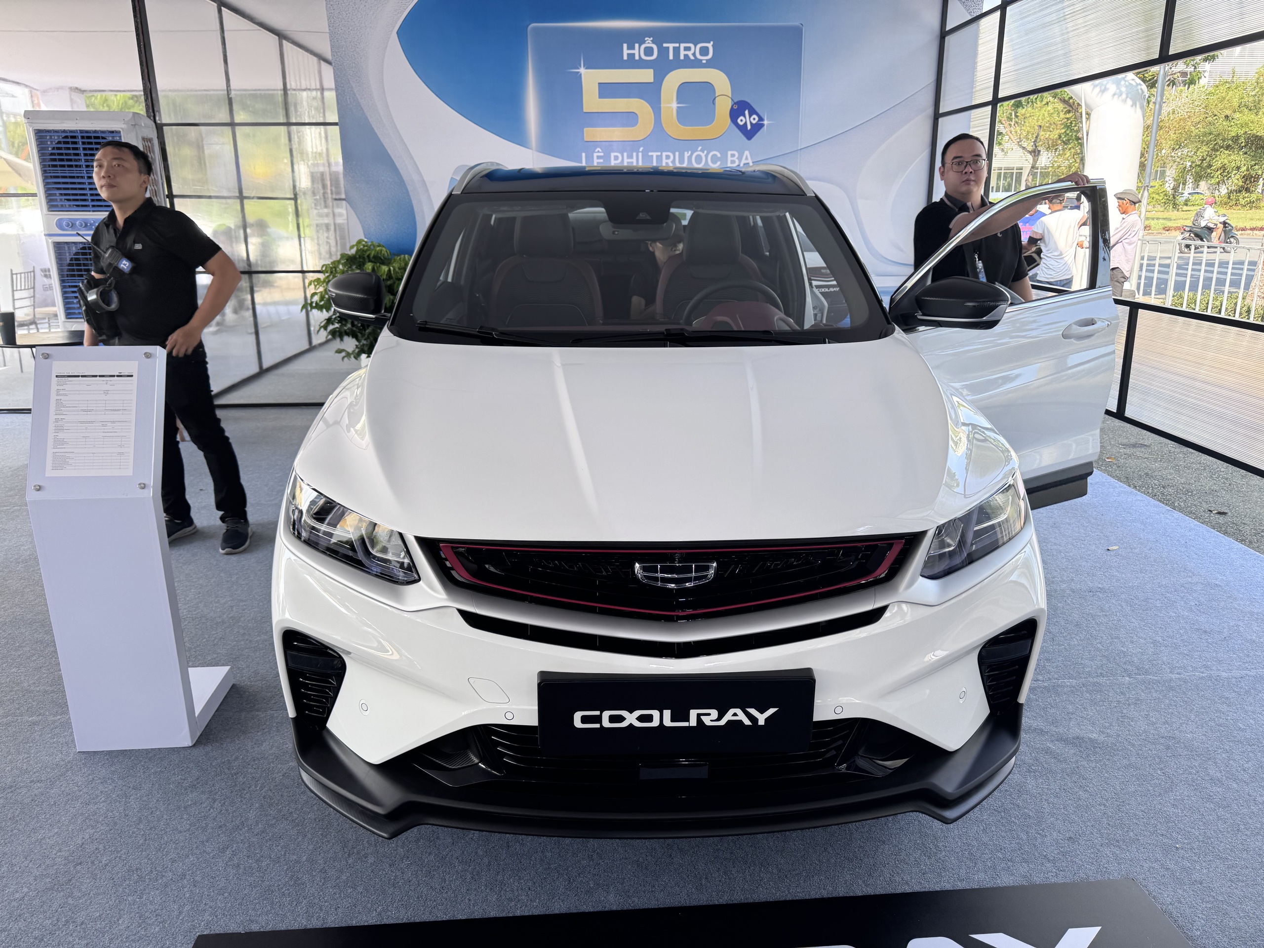 Tin tức giá xe ngày 18-10: Xe Trung Quốc đua nhau giảm giá - Ảnh 2.