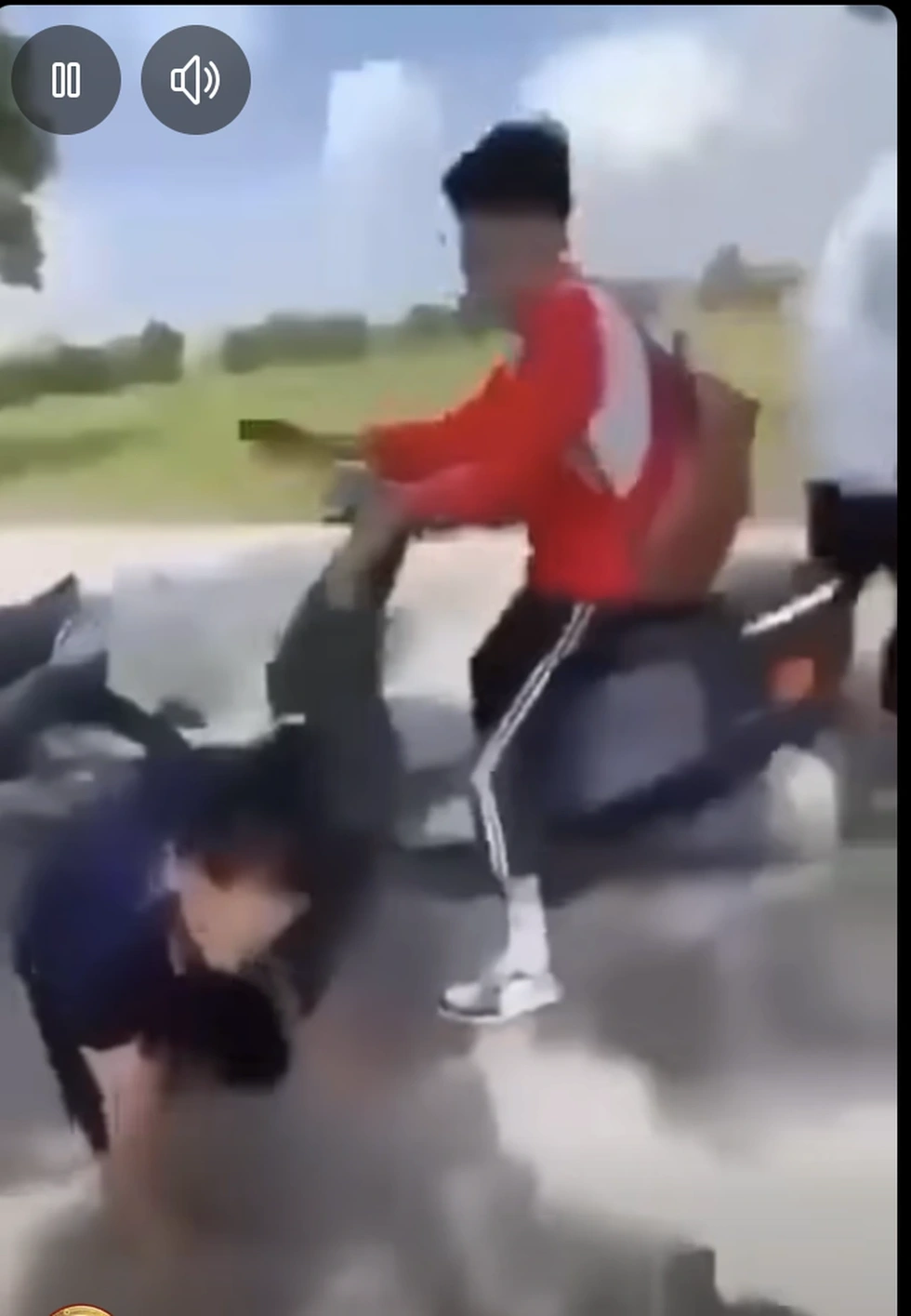 Từ vụ học sinh lớp 12 bị đâm tử vong: Góc khuất sau hành vi bạo lực - 3