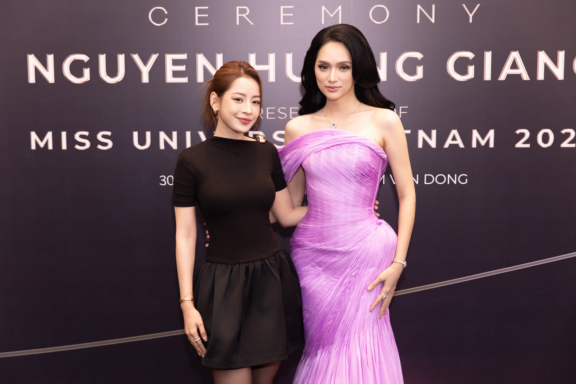 Họp báo Miss Universe Vietnam: Hương Giang slay, Chi Pu - Hồ Ngọc Hà nổi bần bật giữa dàn mỹ nhân diện đồ 