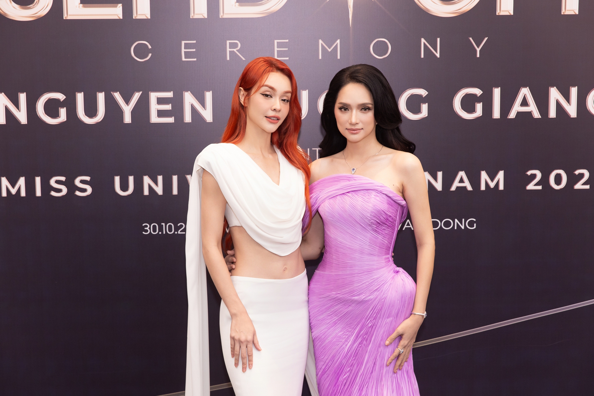 Họp báo Miss Universe Vietnam: Hương Giang slay, Chi Pu - Hồ Ngọc Hà nổi bần bật giữa dàn mỹ nhân diện đồ 