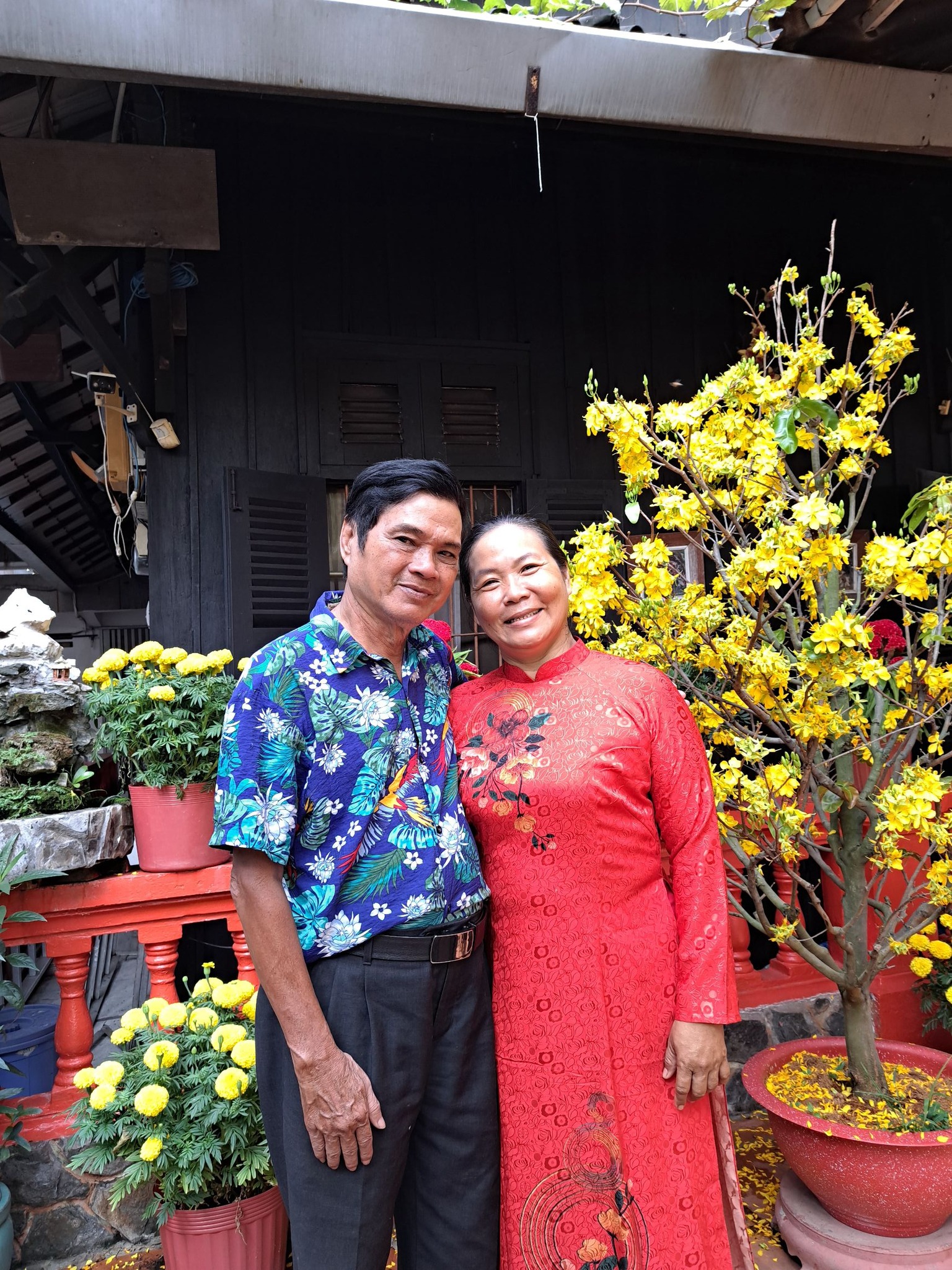 Nghệ sĩ Mai Trần phụ vợ bán hàng online vì trí nhớ giảm, không thể đóng phim- Ảnh 4.