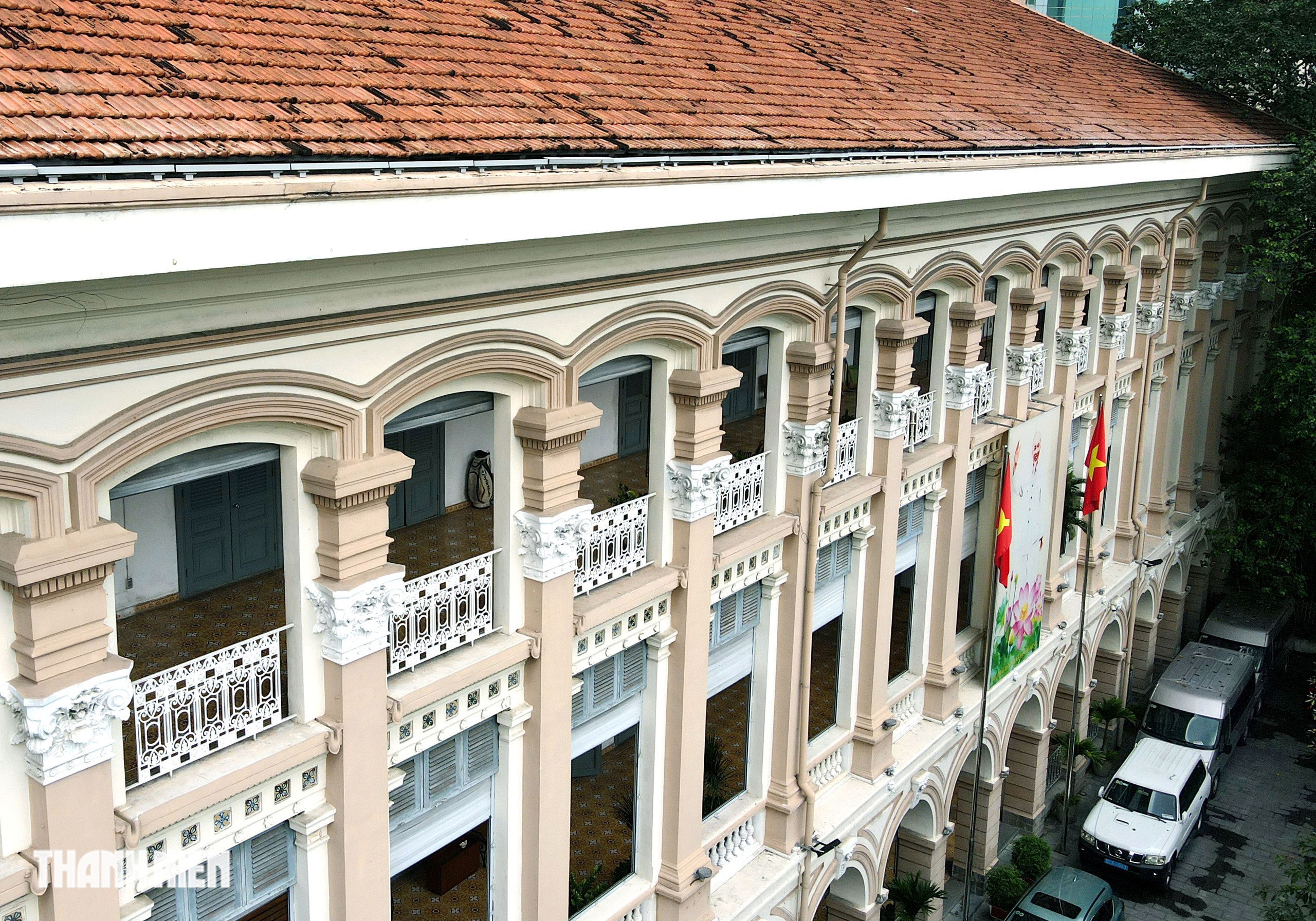 Tòa nhà hơn 100 năm ở TP.HCM từng đồ sộ hơn Dinh Độc Lập 1 Tòa nhà hơn 100 năm ở TP.HCM từng đồ sộ hơn Dinh Độc Lập - Ảnh 1.