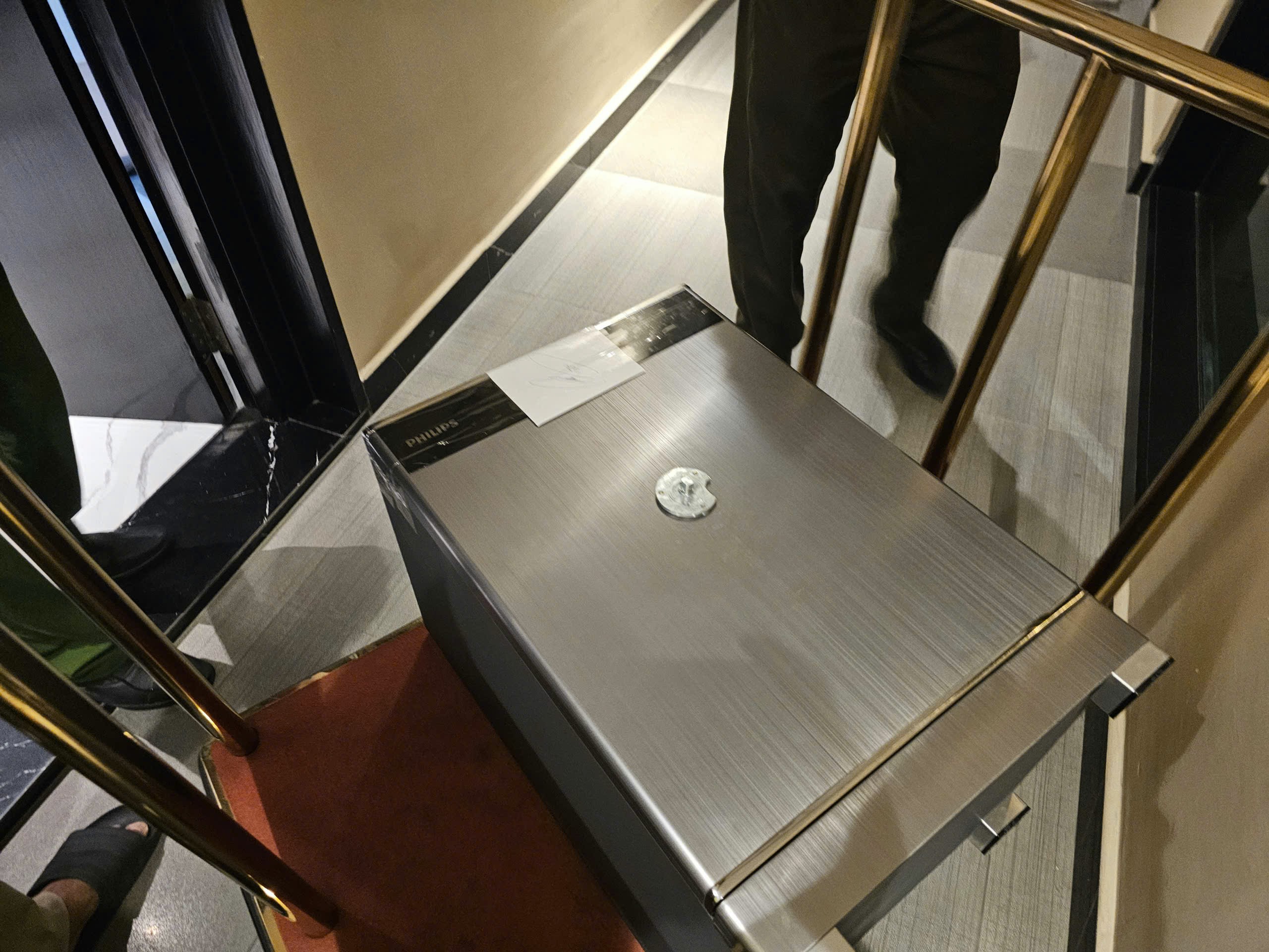 Công an TP HCM triển khai nhiều mũi trinh sát triệt phá chuyên án Ngân 98 - Ảnh 6.