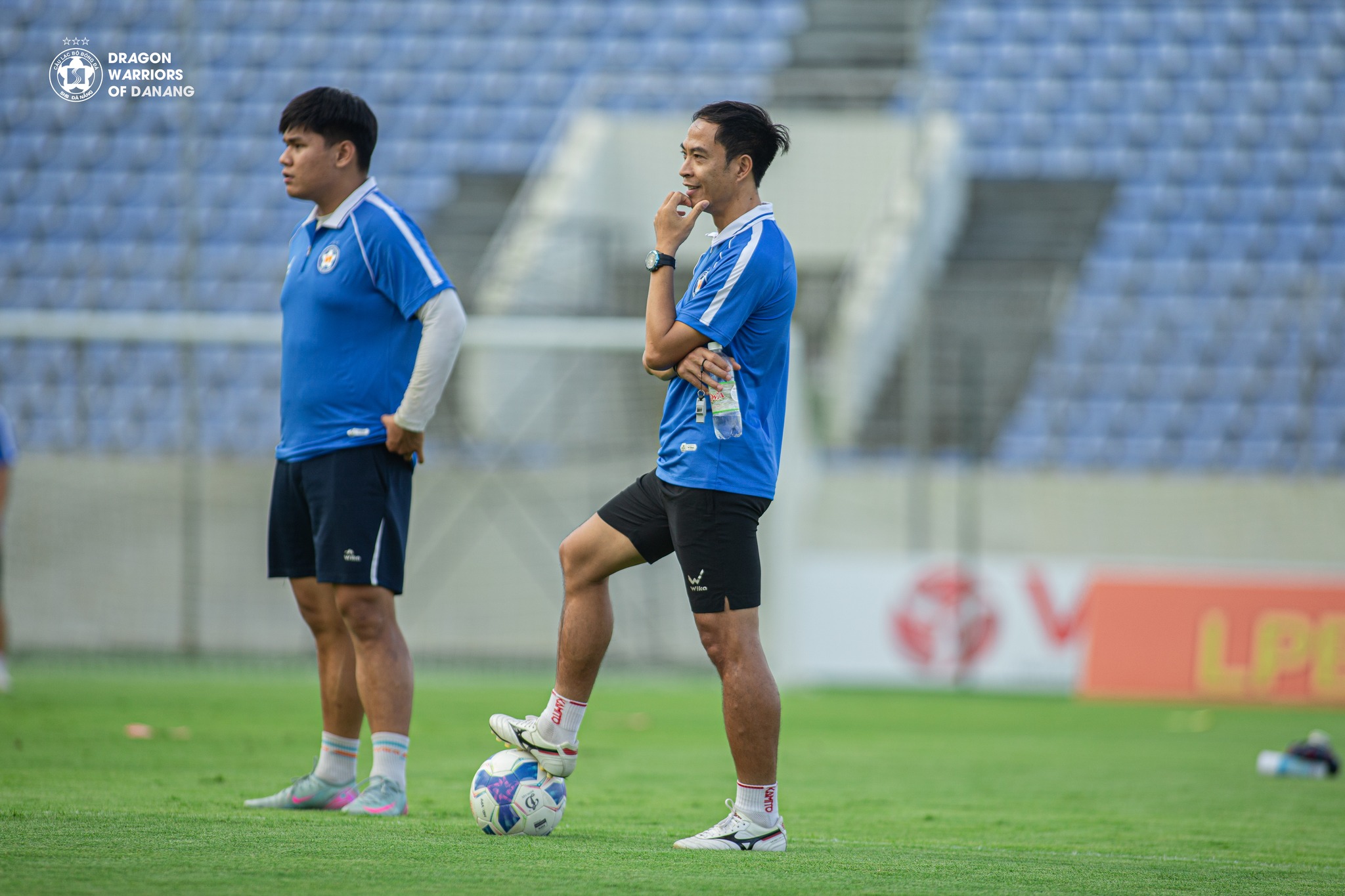 'Cối xay' V-League khắc nghiệt, càng giúp HLV nội lên tay?- Ảnh 4. 'Cối xay' V-League khắc nghiệt, càng giúp HLV nội lên tay?- Ảnh 4.