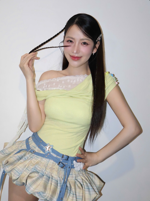 Sắc vàng pastel thanh lịch, tạo nên vẻ ngoài ngọt ngào- Ảnh 3.