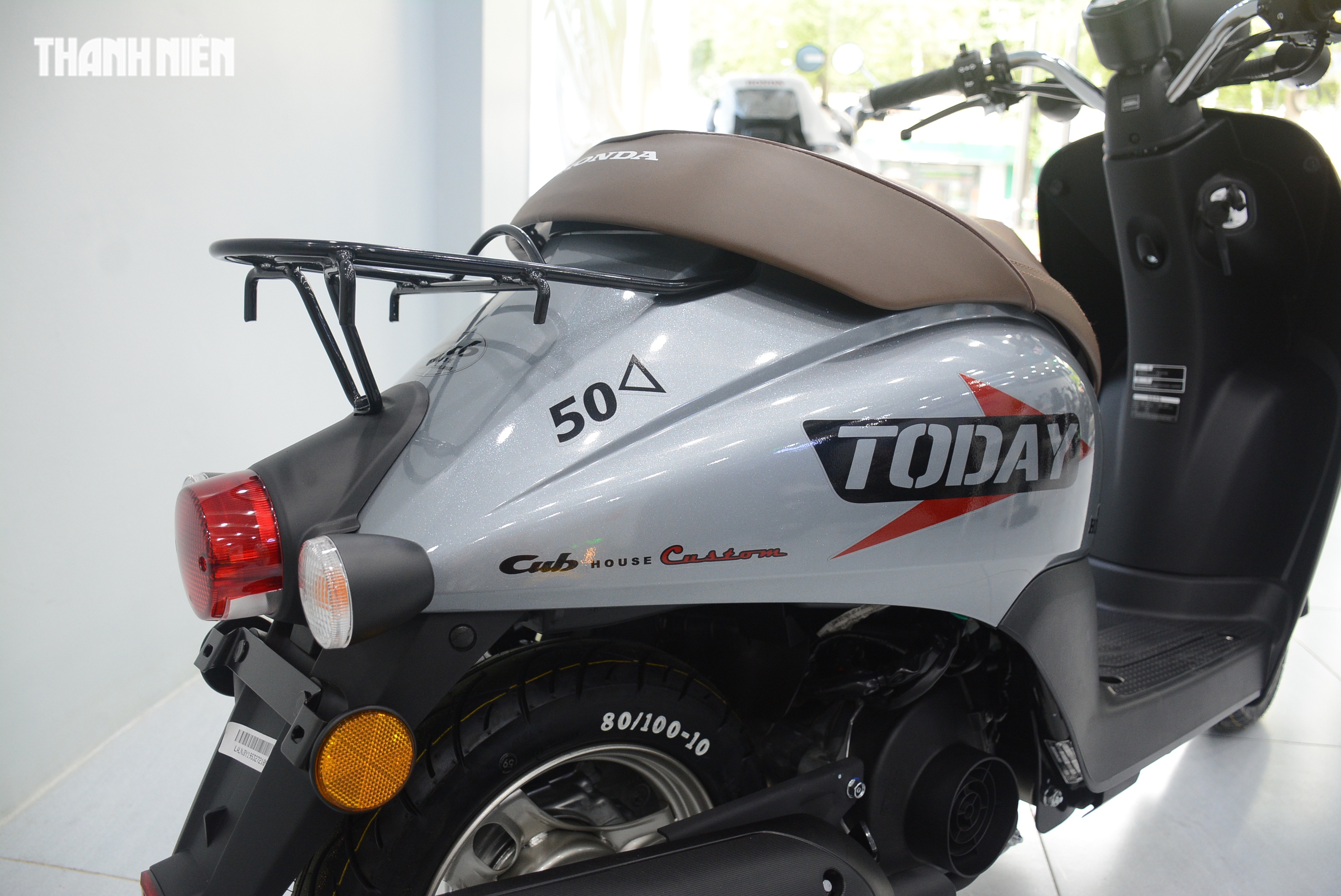 Xe tay ga tiết kiệm xăng Honda Today 50 về Việt Nam, chỉ có 20 chiếc - Ảnh 8.