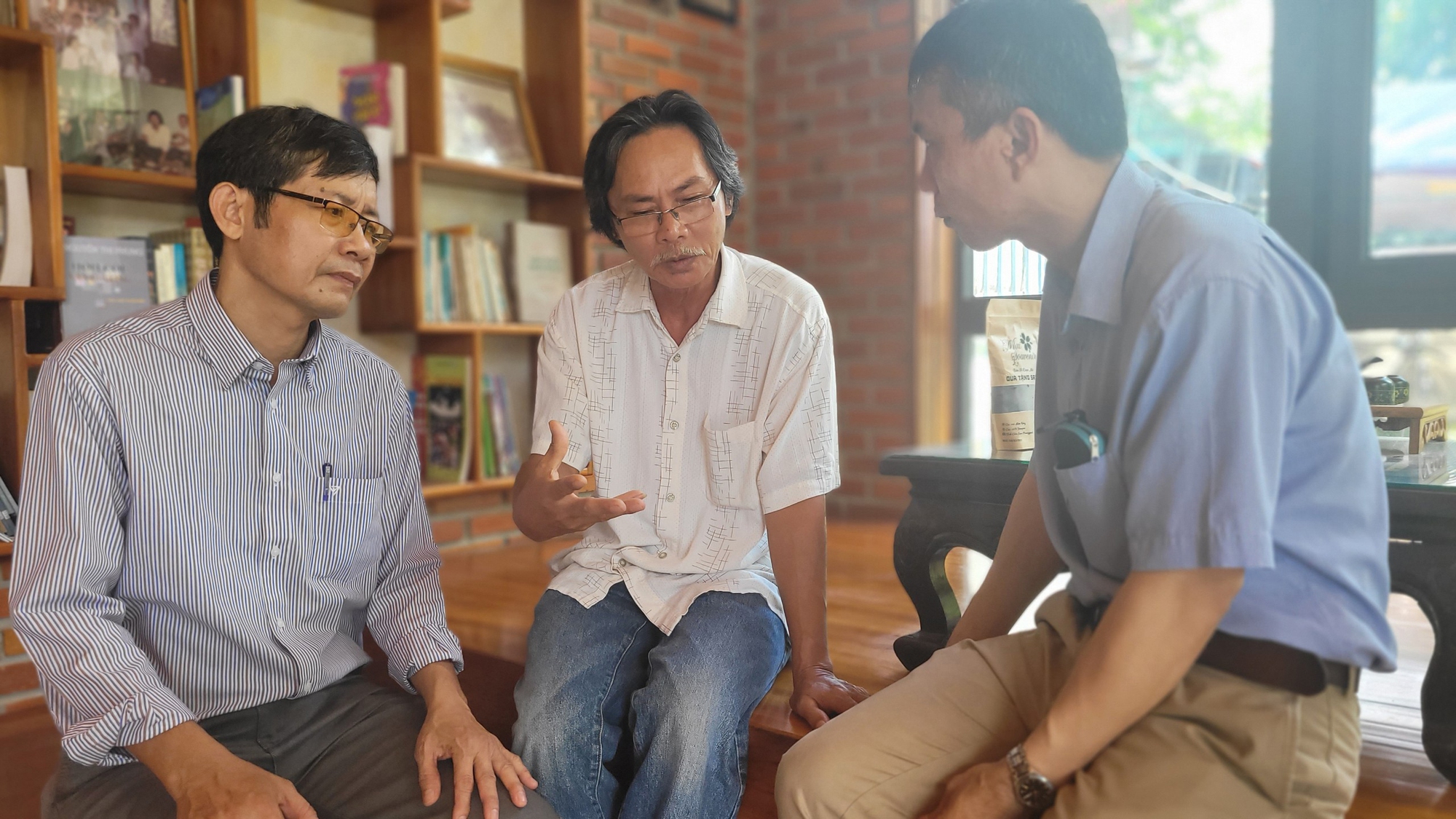 - Ảnh 3. - Ảnh 3.