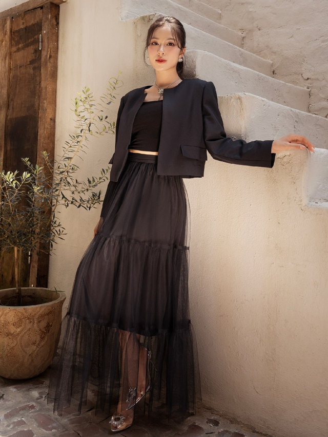 7 kiểu chân váy đa năng, cứ diện lên là đẹp- Ảnh 11. 7 kiểu chân váy đa năng, cứ diện lên là đẹp- Ảnh 11.