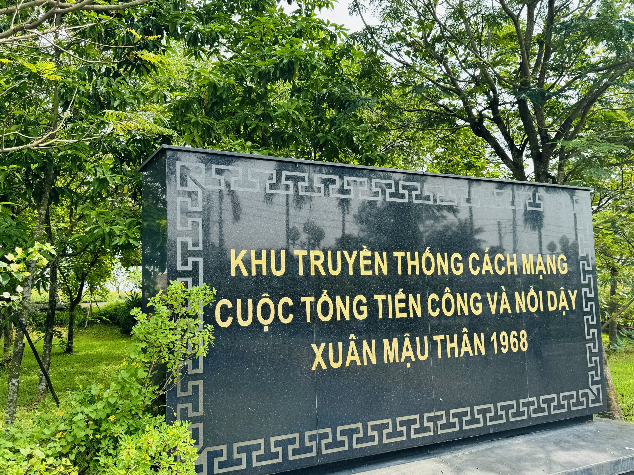Cận cảnh khu tưởng niệm nhà tình báo Phạm Xuân Ẩn hơn 11 tỉ đồng- Ảnh 2. Cận cảnh khu tưởng niệm nhà tình báo Phạm Xuân Ẩn hơn 11 tỉ đồng- Ảnh 2.