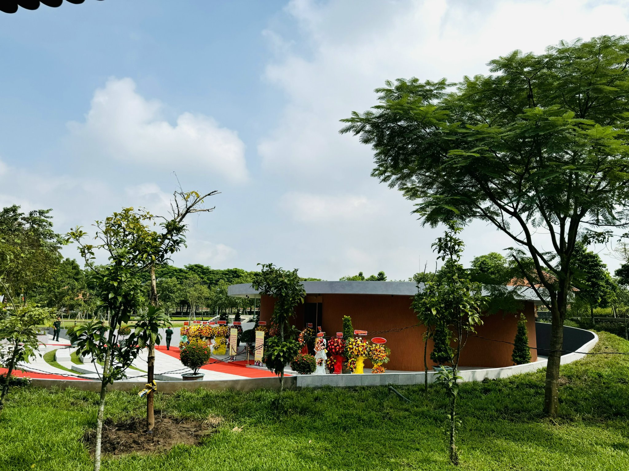 Cận cảnh khu tưởng niệm nhà tình báo Phạm Xuân Ẩn hơn 11 tỉ đồng- Ảnh 3. Cận cảnh khu tưởng niệm nhà tình báo Phạm Xuân Ẩn hơn 11 tỉ đồng- Ảnh 3.