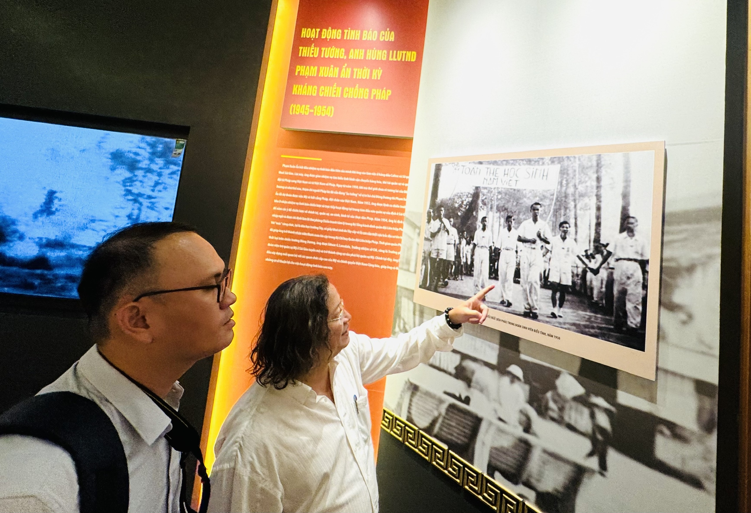 Cận cảnh khu tưởng niệm nhà tình báo Phạm Xuân Ẩn hơn 11 tỉ đồng- Ảnh 9. Cận cảnh khu tưởng niệm nhà tình báo Phạm Xuân Ẩn hơn 11 tỉ đồng- Ảnh 9.