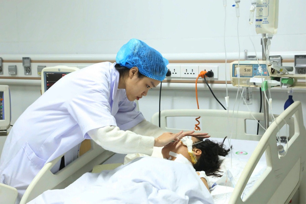 5 phút bị truy sát và khoảnh khắc sinh tử của các nữ điều dưỡng - 3