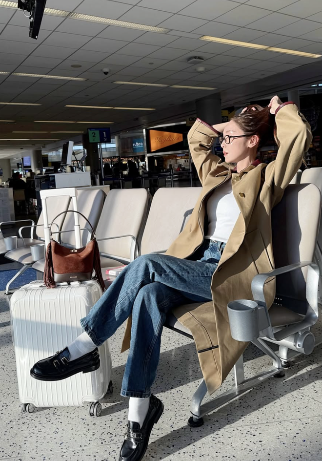 Giày loafer chinh phục mọi xu hướng thời trang mùa thu này- Ảnh 2. Giày loafer chinh phục mọi xu hướng thời trang mùa thu này- Ảnh 2.