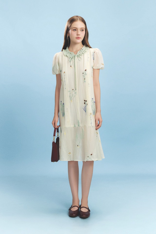 Váy suông, món đồ tối giản hoàn hảo cho mọi dịp- Ảnh 5. Váy suông, món đồ tối giản hoàn hảo cho mọi dịp- Ảnh 5.