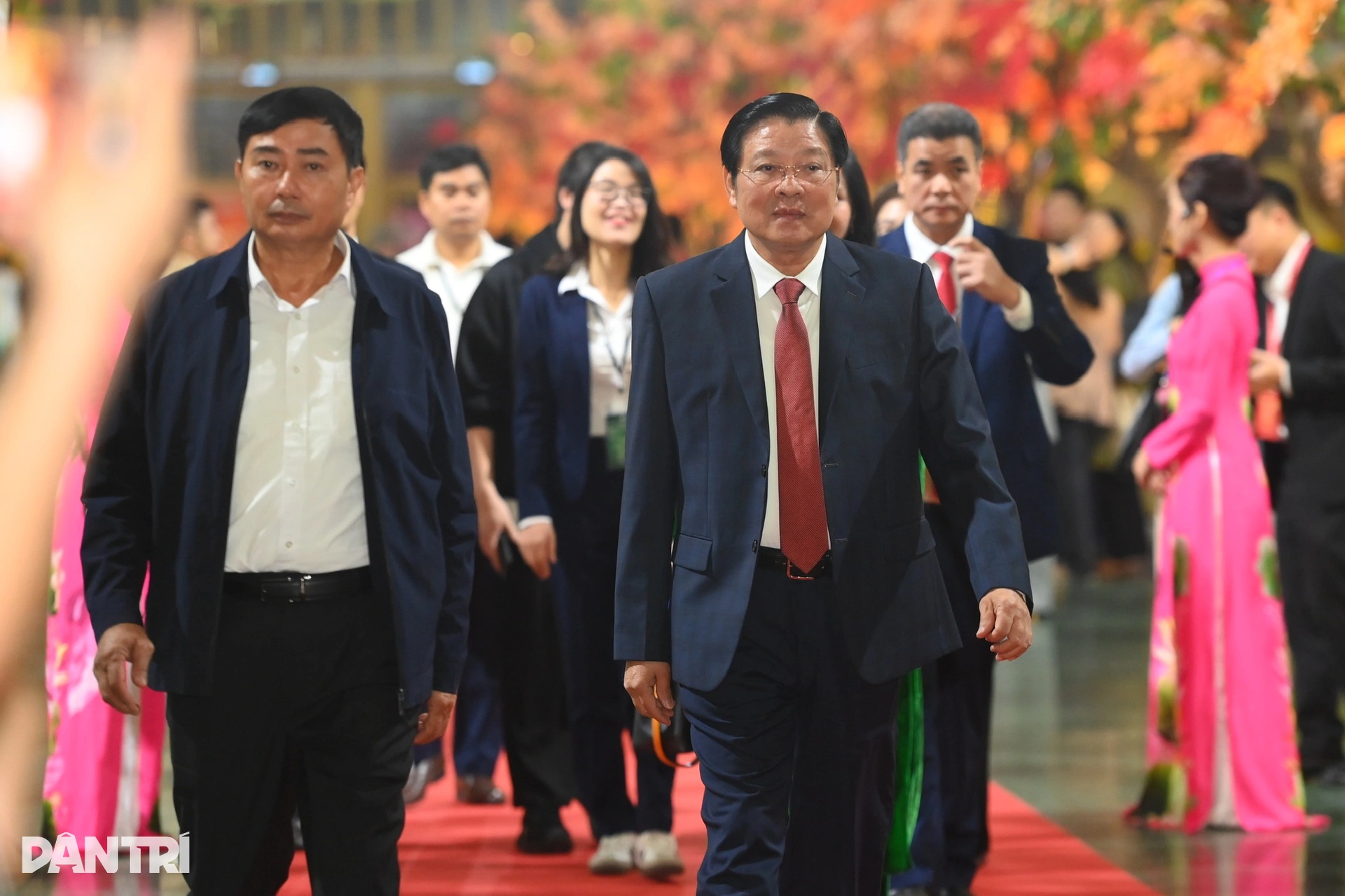 Thủ tướng gợi ý tổ chức hội chợ 4 mùa Xuân - Hạ - Thu - Đông - 3 Thủ tướng gợi ý tổ chức hội chợ 4 mùa Xuân - Hạ - Thu - Đông - 3