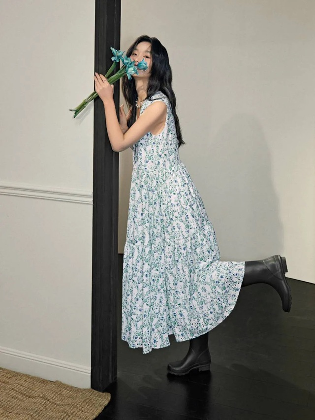 Diện váy dài đến công sở, một bước đi đầy phong cách - Ảnh 3.