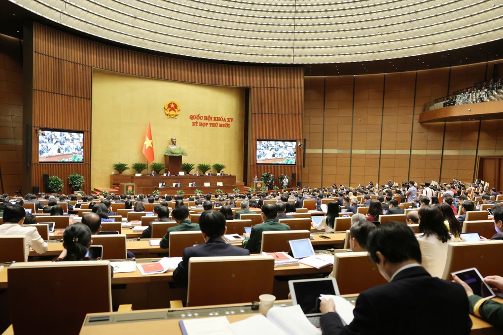 Đề xuất bỏ cấp bằng THCS, cung cấp bộ sách giáo khoa chung và miễn phí - 2