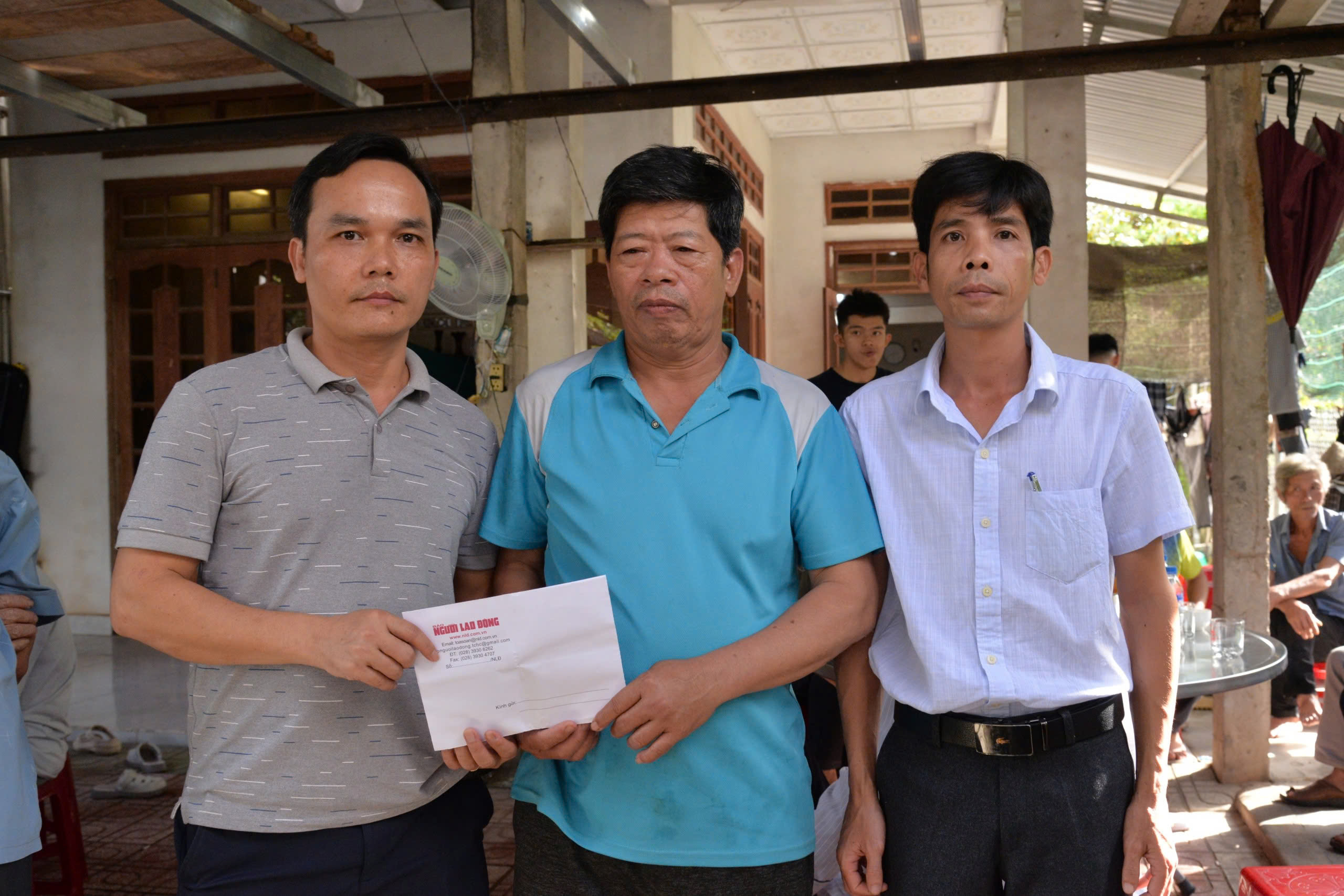 Khẩn trương tiếp sức người dân vùng lũ - Ảnh 3.