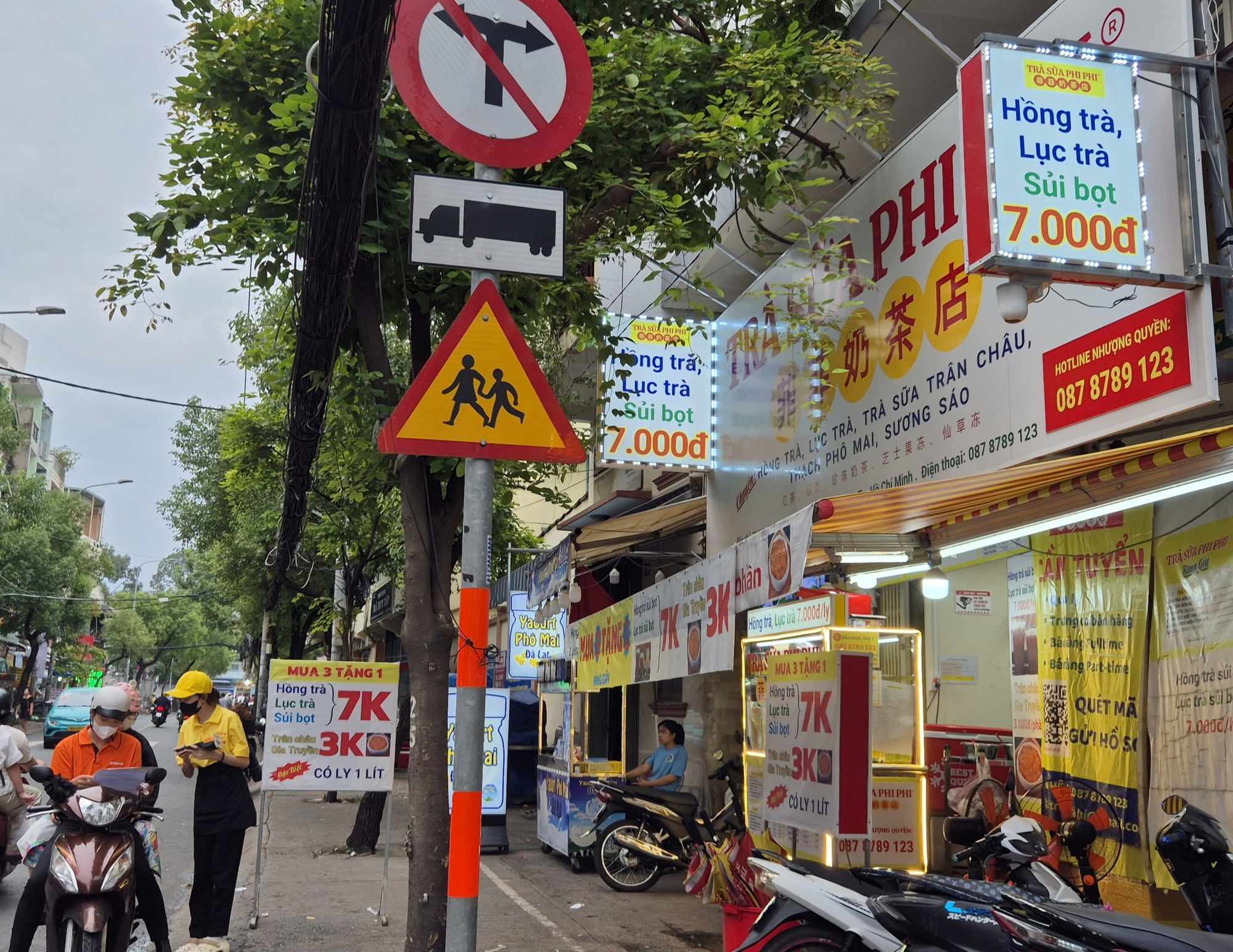 Trà sữa siêu rẻ: Cuộc đua giá và Những rủi ro đối với người tiêu dùng - Ảnh 6. Trà sữa siêu rẻ: Cuộc đua giá và Những rủi ro đối với người tiêu dùng - Ảnh 6.