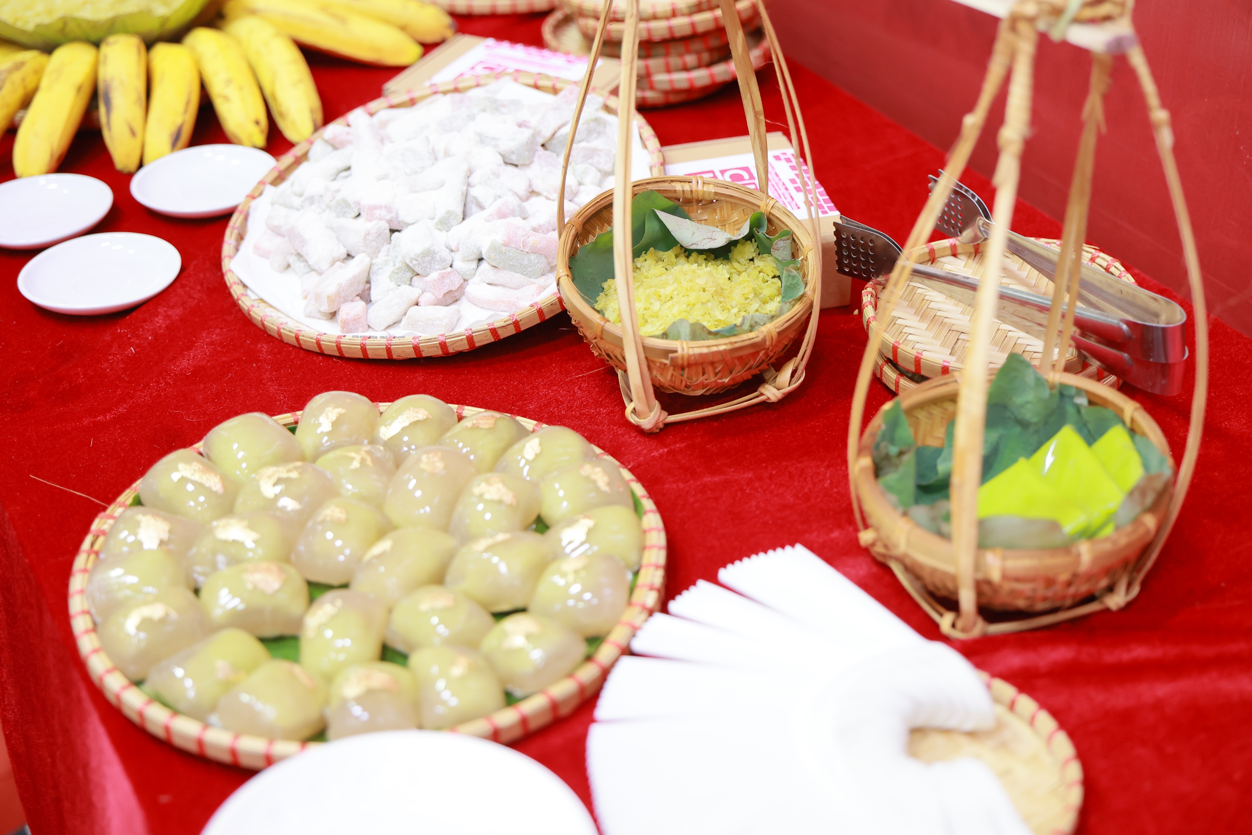 Cả thế giới đến Hà Nội kéo co trong Festival Thăng Long - Hà Nội
- Ảnh 2. Cả thế giới đến Hà Nội kéo co trong Festival Thăng Long - Hà Nội
- Ảnh 2.