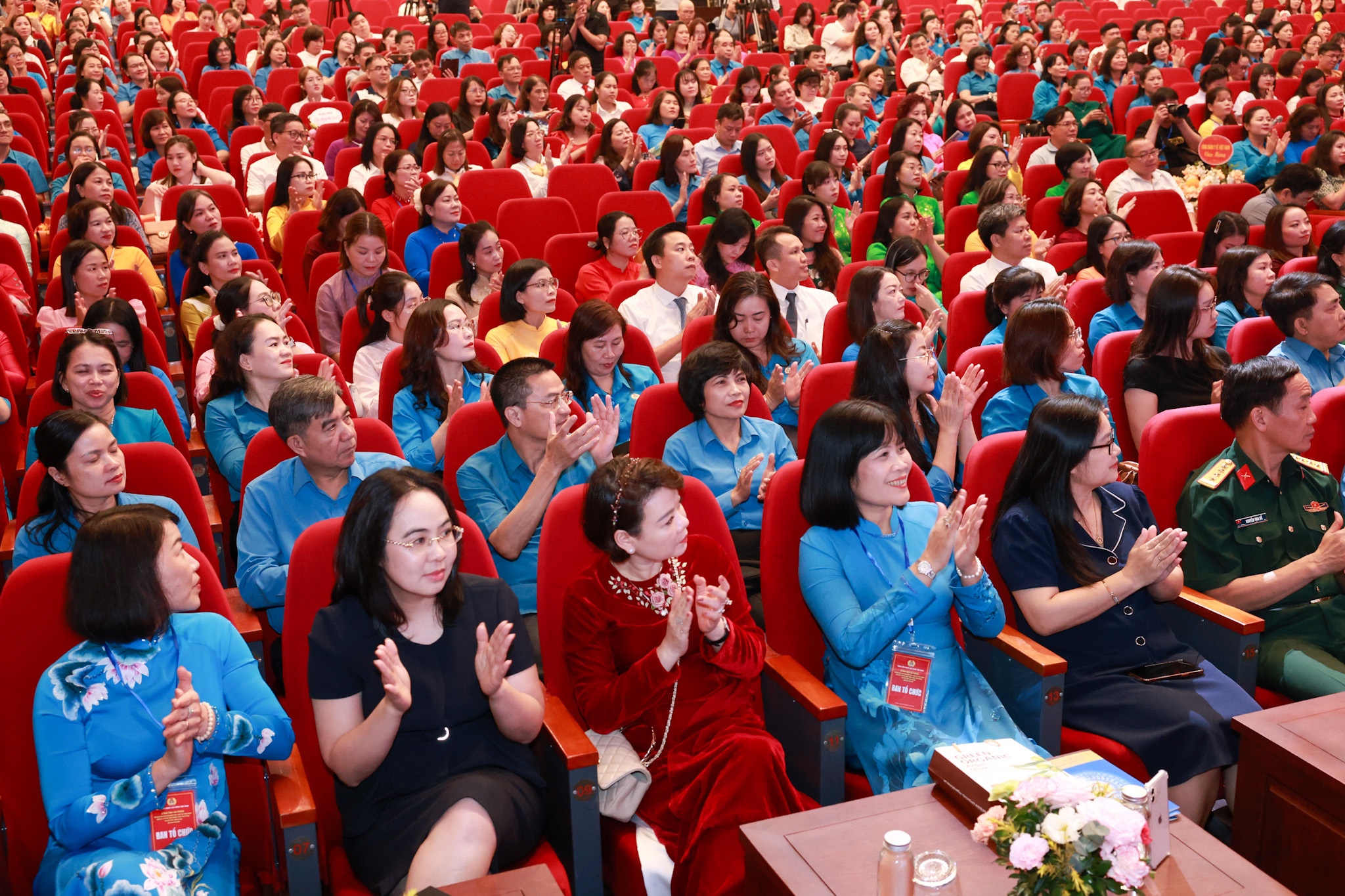 Trao tặng Giải thưởng 