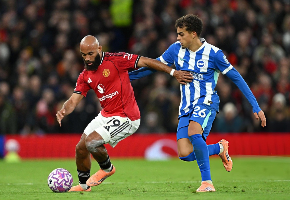 Trước trận gặp Man Utd, HLV Dyche thanh minh phát ngôn về Amorim - 2