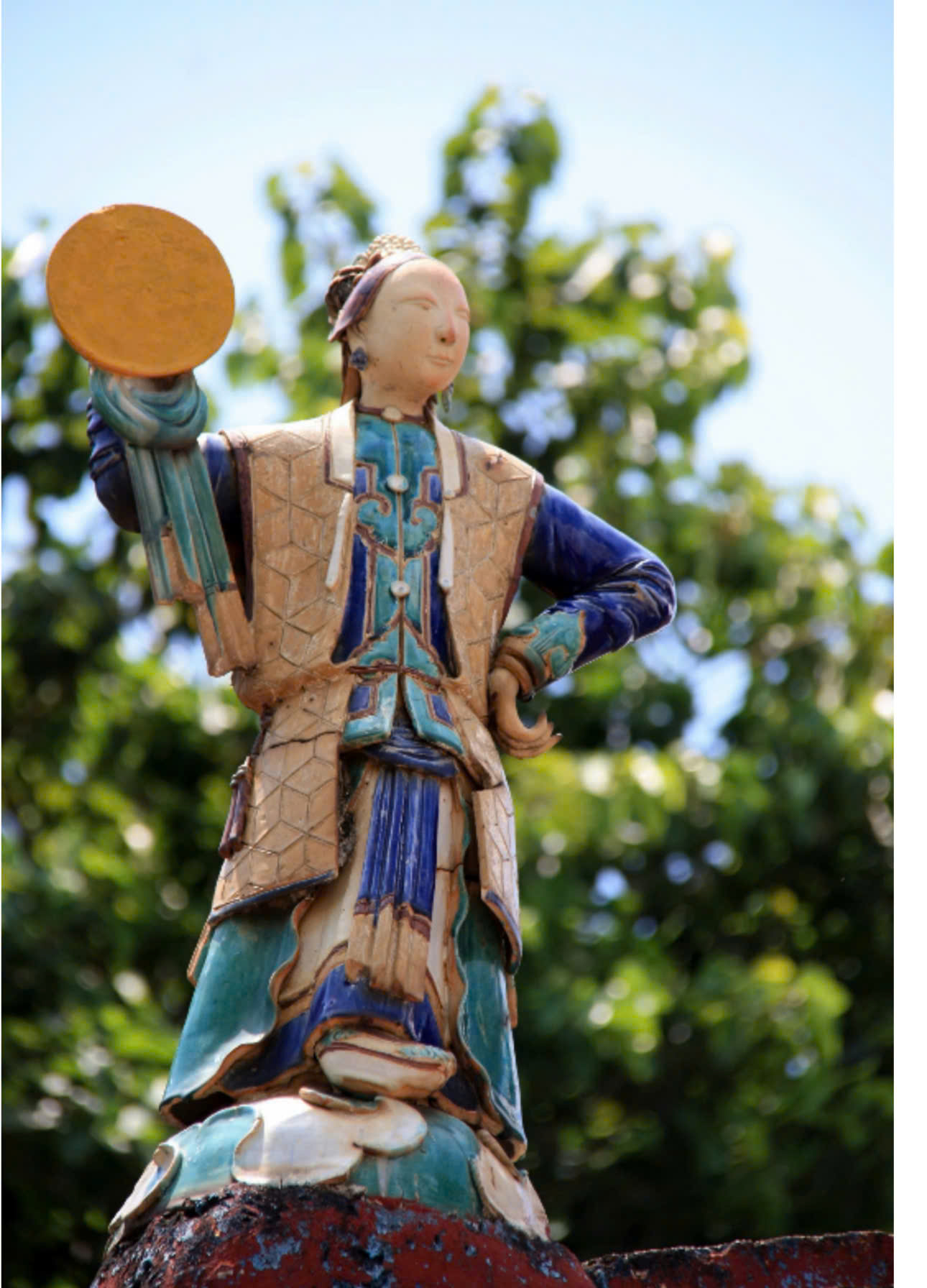 Vì sao ở Nam bộ hay thờ ông Nhật - bà Nguyệt?- Ảnh 2. Vì sao ở Nam bộ hay thờ ông Nhật - bà Nguyệt?- Ảnh 2.