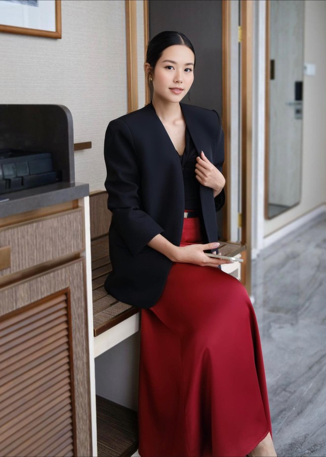 Đón gió lạnh đầu mùa, nàng công sở tỏa sáng với những lựa chọn này- Ảnh 7.