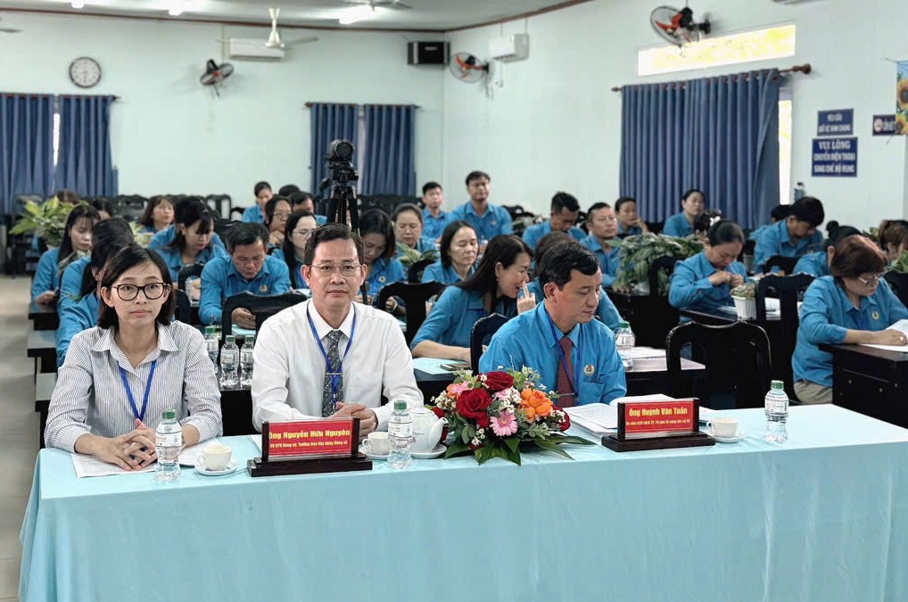 Công đoàn xã Đông Thạnh: Phấn đấu nâng tổng số đoàn viên lên 6.000 người - Ảnh 3.