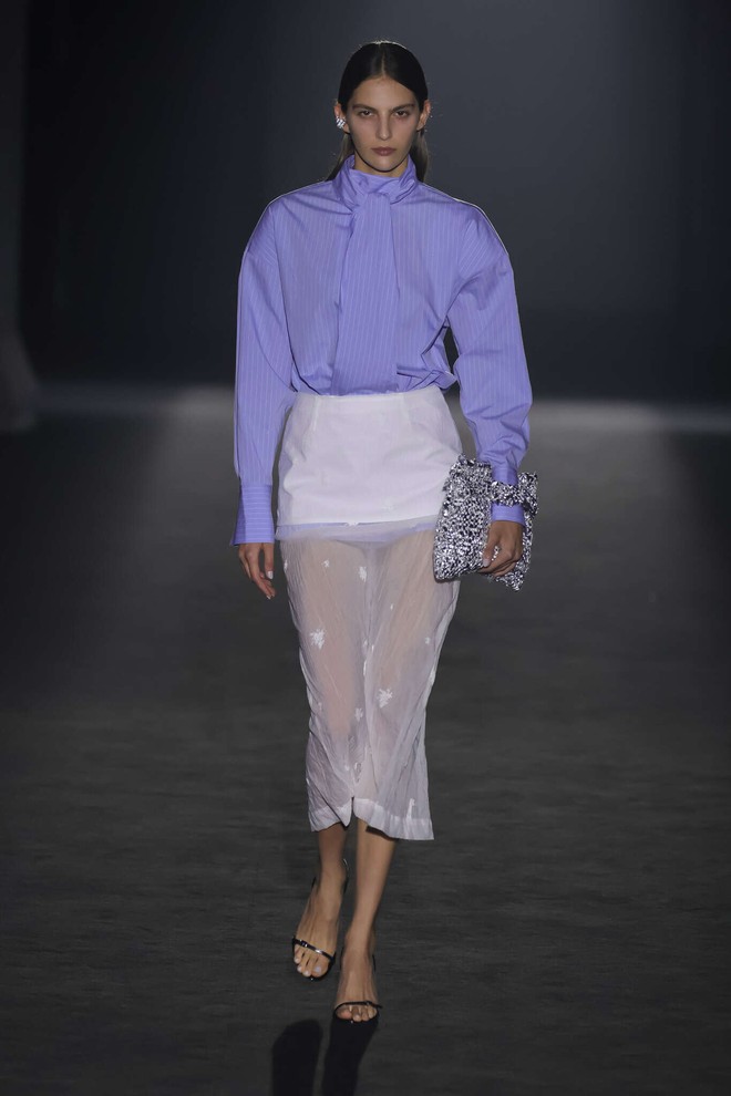 1001 thiết kế sơ mi để nàng nổi bật và hiện đại- Ảnh 8. 1001 thiết kế sơ mi để nàng nổi bật và hiện đại- Ảnh 8.