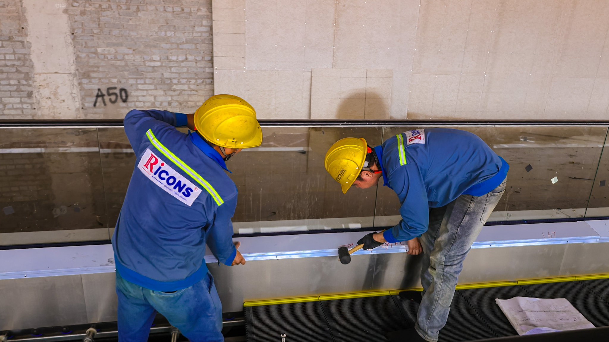 Sân bay Long Thành đón chuyến bay đầu tiên vào 19 - 12: Cận cảnh tiến độ thi công - Ảnh 9.