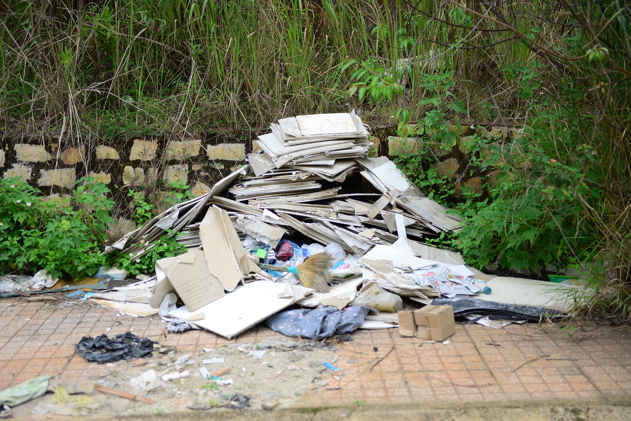 Sân Đà Lạt hàng trăm tỉ đồng chưa nghiệm thu, đã xuống cấp: Sở tiết lộ lý do bất ngờ - Ảnh 4.