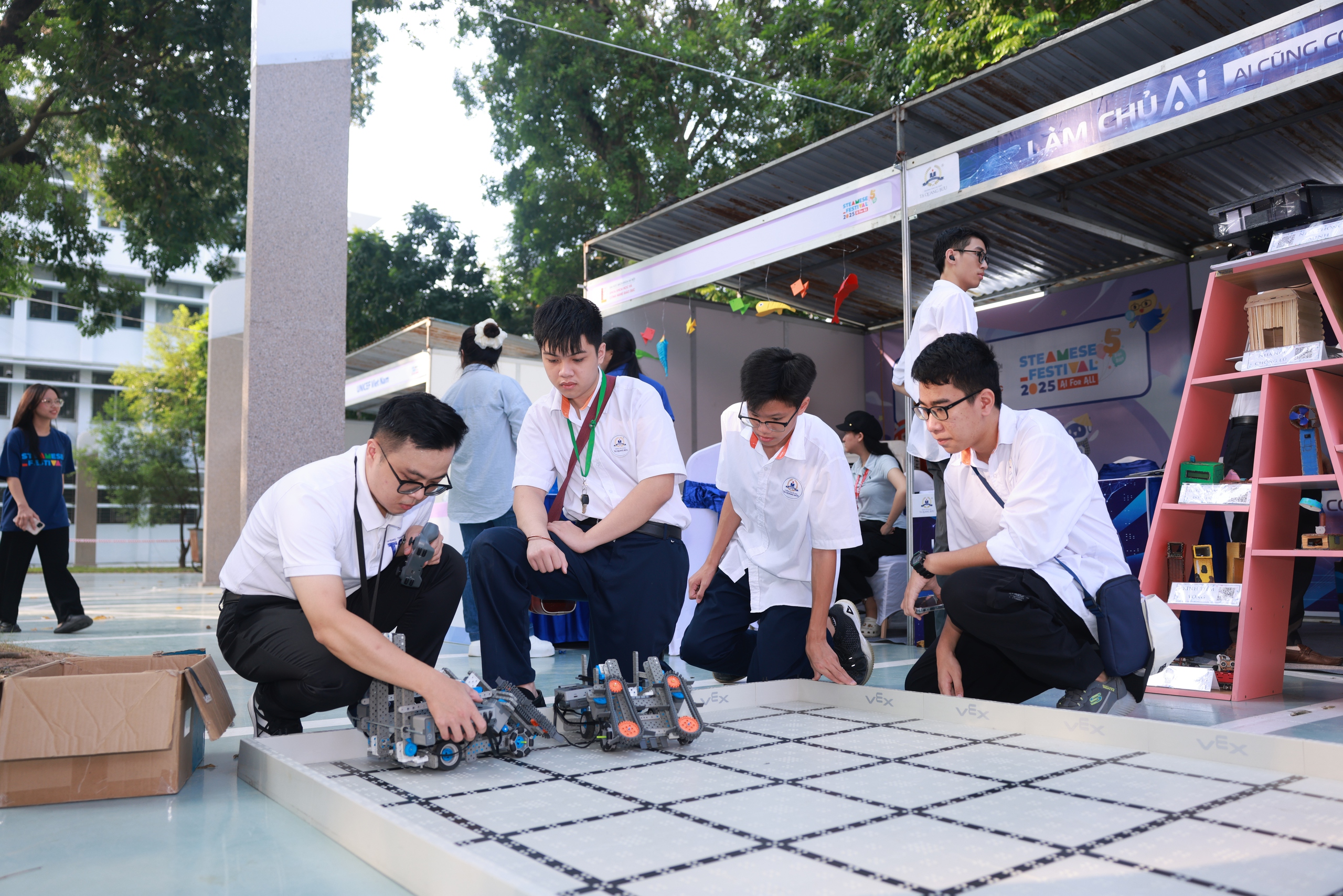 Trợ lý AI 'bình dân học vụ' cho giáo viên Việt Nam - Ảnh 2.