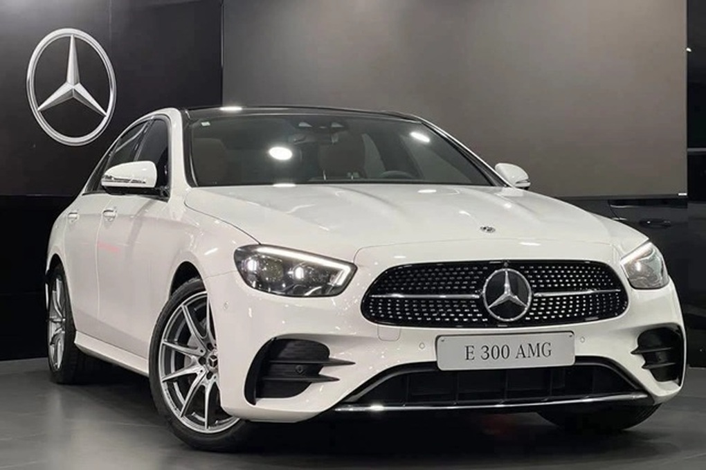 Loạt ô tô giảm giá trên nửa tỷ đồng tại đại lý: Có xe tồn hàng từ năm 2022 - 4