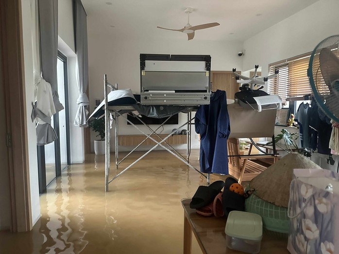 Quân khu 5 họp khẩn, huy động lực lượng ứng cứu vùng ngập lụt - Ảnh 5.