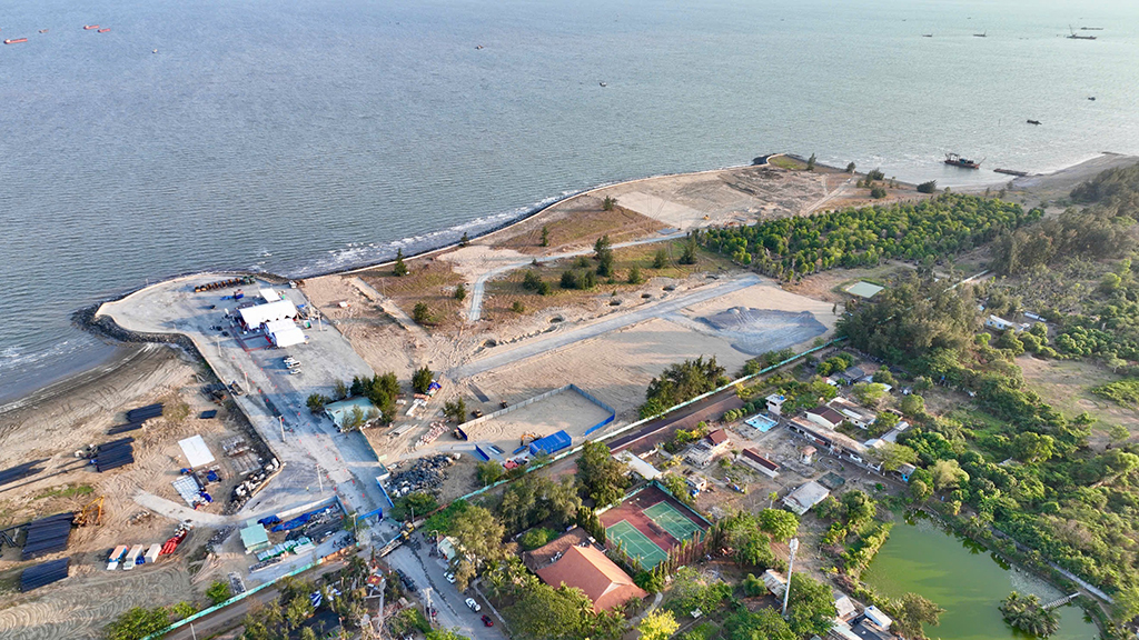 Mở 'đường băng tỉ đô' tới Cần Giờ- Ảnh 2. Mở 'đường băng tỉ đô' tới Cần Giờ- Ảnh 2.