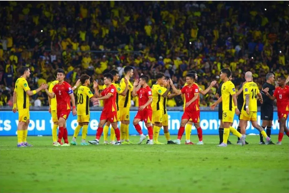 Doi- tuyen- Malaysia- 1.jpg