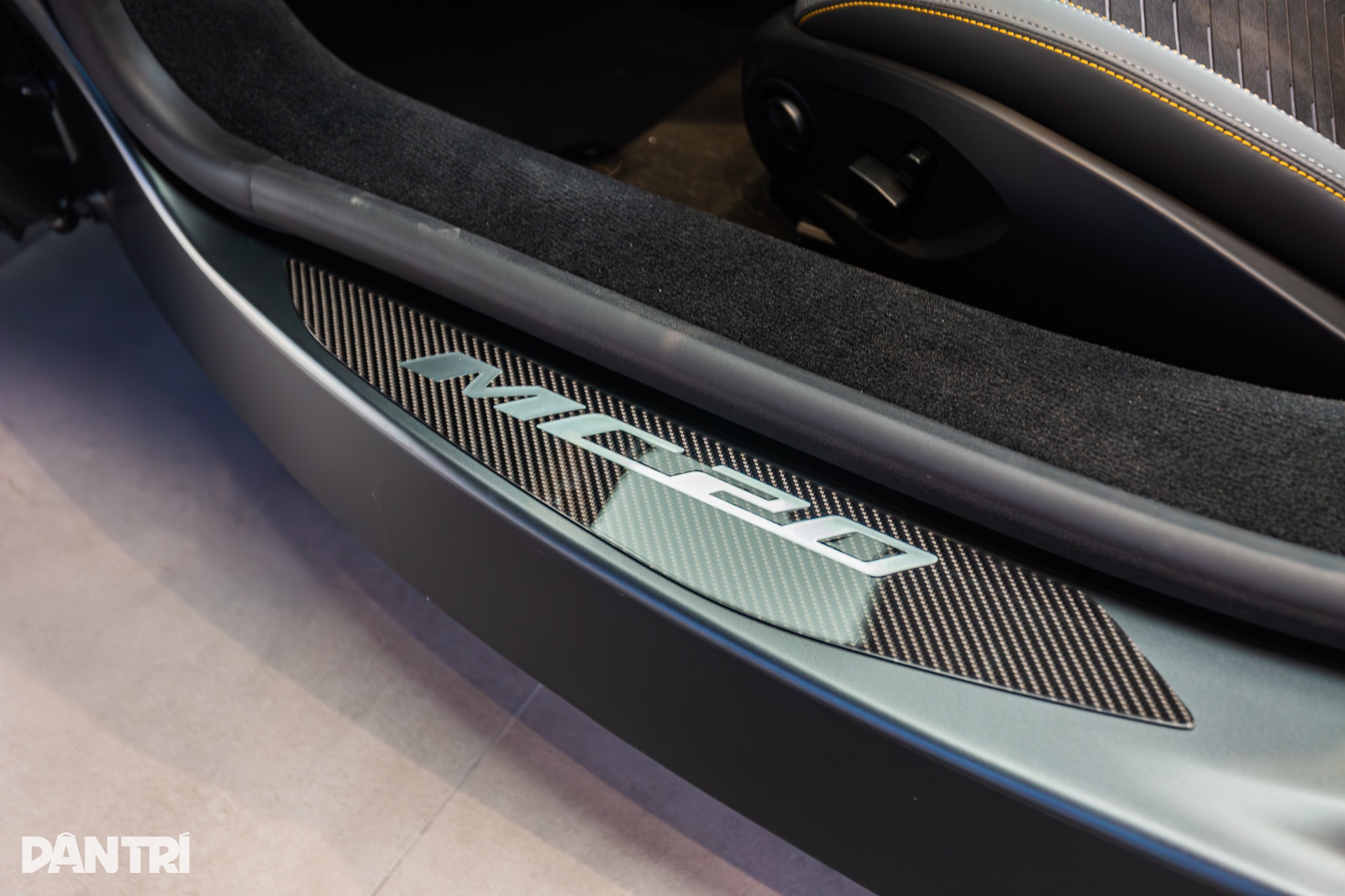 Chào giá hơn 22 tỷ, siêu xe Maserati MC20 bản độc nhất Việt Nam có gì? - 11