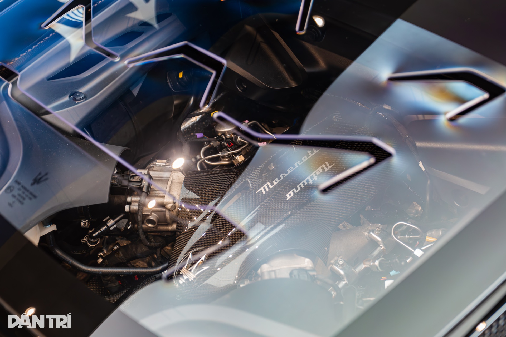 Chào giá hơn 22 tỷ, siêu xe Maserati MC20 bản độc nhất Việt Nam có gì? - 13