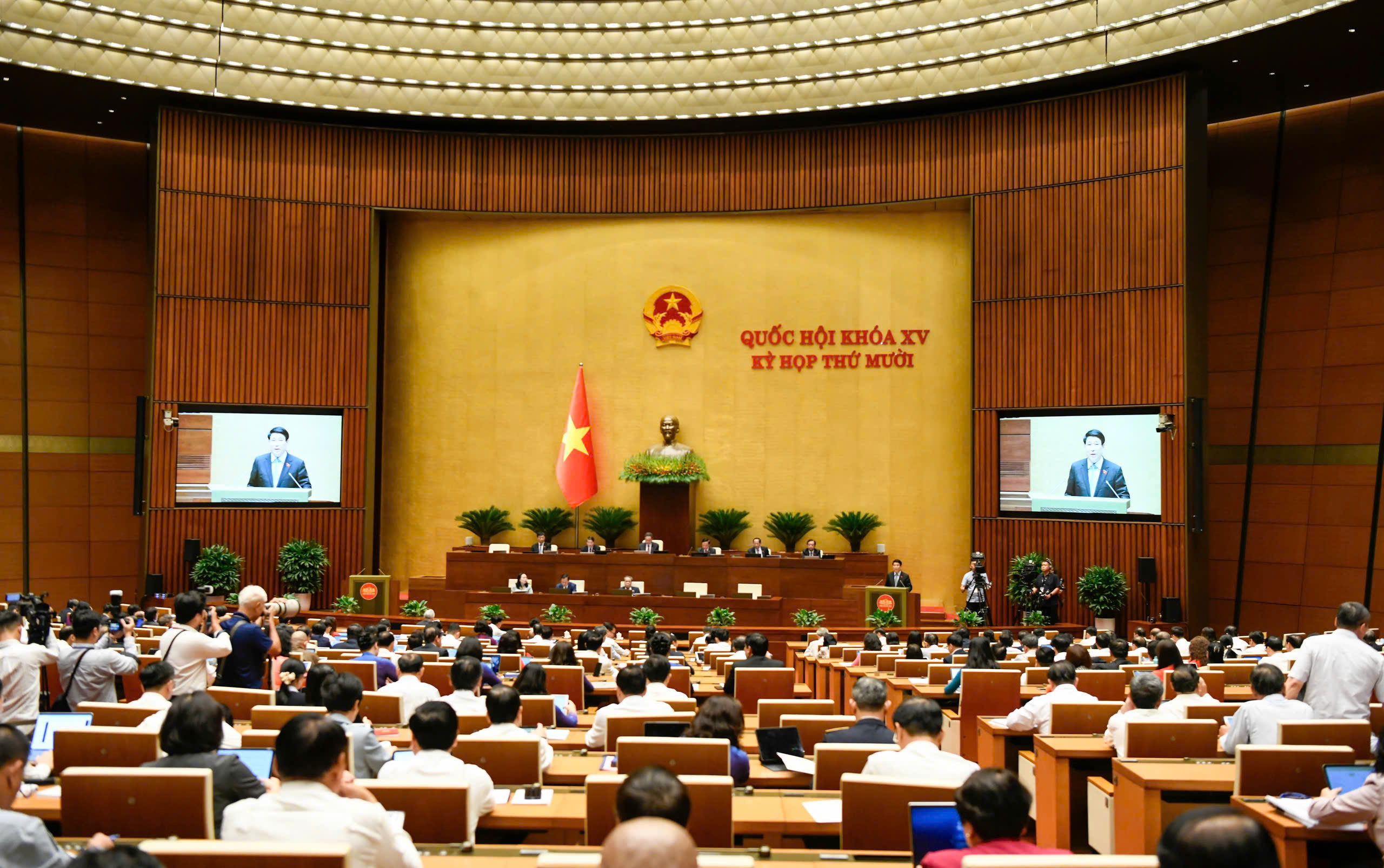 Chủ tịch nước báo cáo kết quả công tác nhiệm kỳ trước Quốc hội- Ảnh 2.